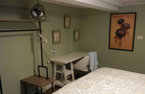 Homewood Apartment | Charming Garden Apartment in Quaint, Walkable Homewood