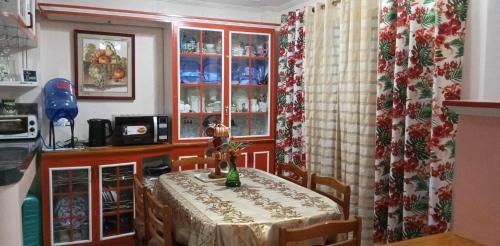 Baguio House | Charming Getaway @ The City of Pines