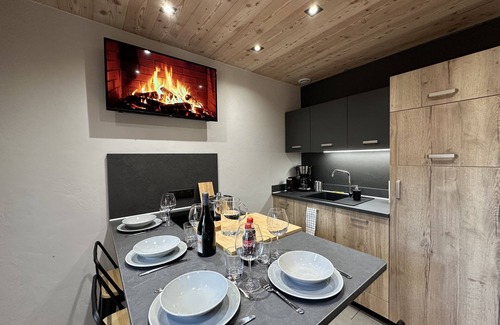 Montclar Apartment | Charming Gite at the foot of the slopes, Montclar