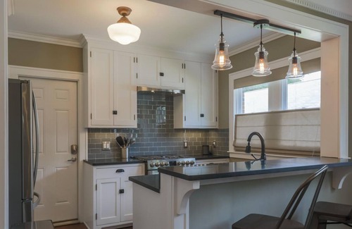Grosse Pointe Apartment | Charming Grosse Pointe Flat in The Village