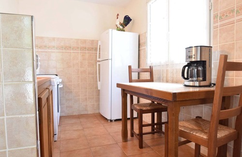 Faverolles House | Charming holiday home with pool and pond