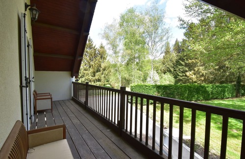 Faverolles House | Charming holiday home with pool and pond