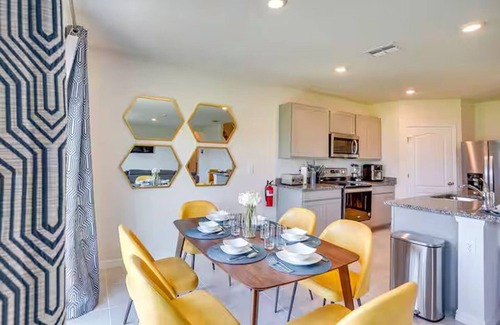 Haines City Apartment | Charming Haines City, Pool, Wifi