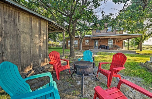Energy House | Charming Hamilton Farmhouse w/Country Views!
