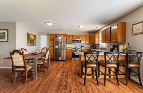 Springdale House | Charming Haven: Nearby Delights