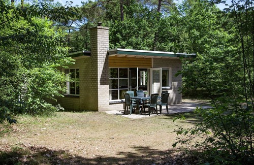 Dwingeloo House | Charming Haystack Stay