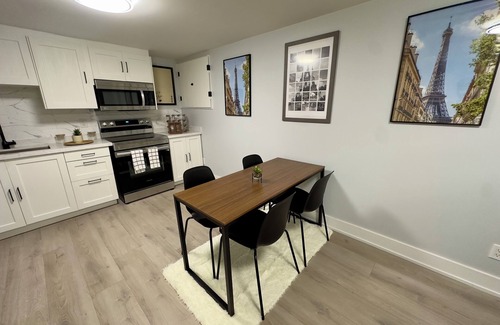Grantham House | Charming Hidden Gem 2BD close to Falls & Wineries!