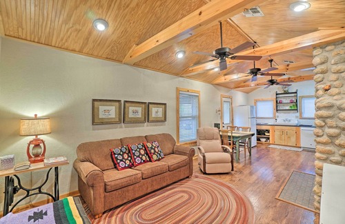 Medicine Park Cottage | Charming Hilltop Cottage in Medicine Park!