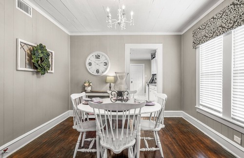 Brookview House | Charming, Historic Home Minutes from Magnolia