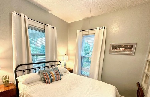Independence House | Charming Historic Five Bedroom Home available for mid-term rental