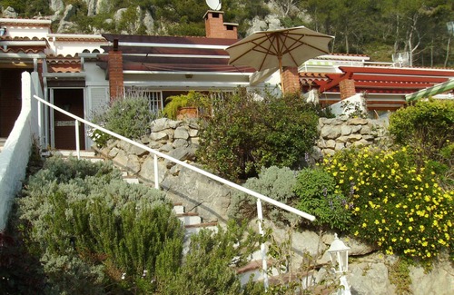 L'Estartit House | Charming house with splendid views over the bay of Estartit