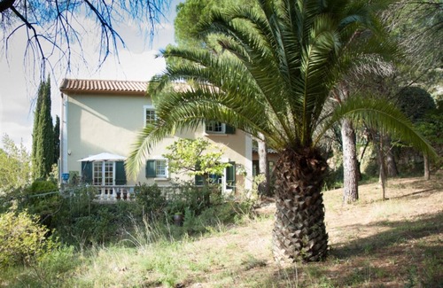 Roquebrun House | Charming holiday home on the outskirts of Roquebrun for 6 people