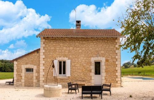 Hautefort House | Charming Holiday Home with Private Pool