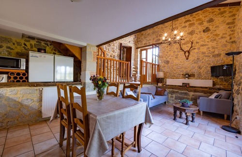 Nerac House | Charming holiday house for 6 "La Source" - Wild nature & pool. 30 min from Agen