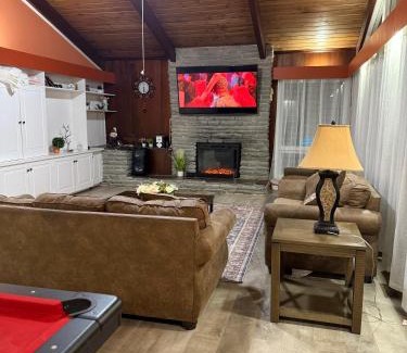 Niagara Falls House | Charming Home for rent