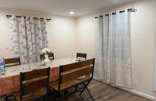 Niagara Falls House | Charming Home for rent