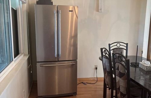 Richmond House | Charming Home in Quiet, Convenient Neighbourhood-4 BR 2 Bath House