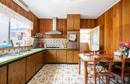 Sunshine House | Charming Home in Sunshine – Perfect for Your Melbourne Visit