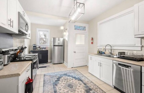 Fort Wayne House | Charming Home Near Memorial Parkn