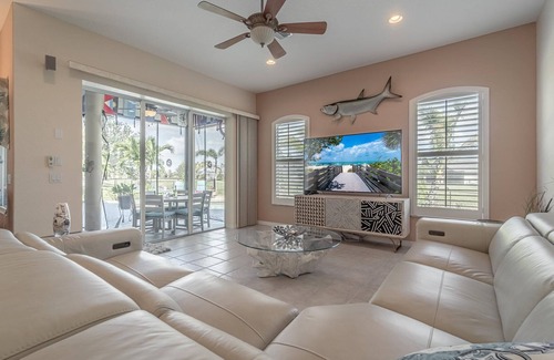 Pinehurst House | Charming home offers memorable moments. Pool - Villa Cheery Waters Retreat - Roelens Vacations
