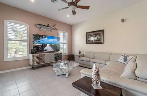 Pinehurst House | Charming home offers memorable moments. Pool - Villa Cheery Waters Retreat - Roelens Vacations