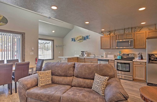 West Yellowstone House | Charming Home - 1 Mi to Yellowstone National Park!