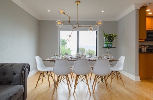 Benicia House | Charming home w/beautiful water View. Near napa and SF