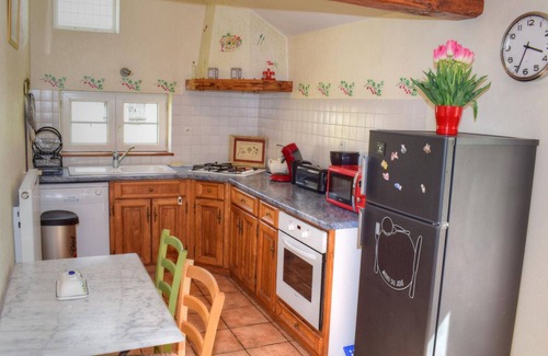Soings-en-Sologne Cottage | Charming House near Loire Castles and Beauval Zoo with Large Garden and Family-friendly Amenities