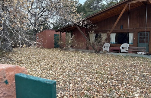 High Rolls Mountain Park House | Charming house in beautiful High Rolls-Mountain Park.