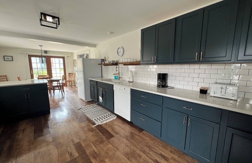 Clayton House | Charming House in Downtown Clayton - 4 Bedroom/2 Bath