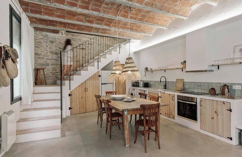 Gualta House | Charming House in Gualta near Montgrí Castle