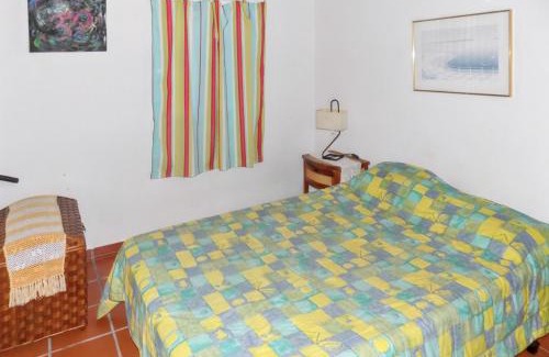Burinhosa House | Charming House in Pataias with Shared Pool