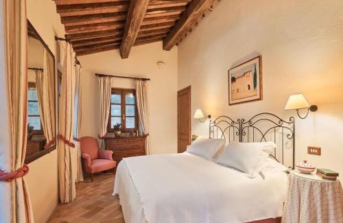 Umbertide House | Charming House in Tuscany with Pool