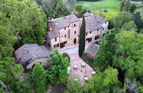 Umbertide House | Charming House in Tuscany with Pool