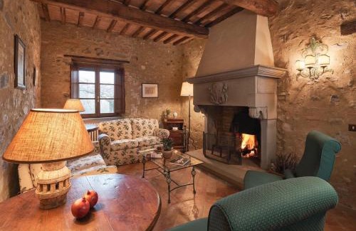Umbertide House | Charming House in Umbria with Pool