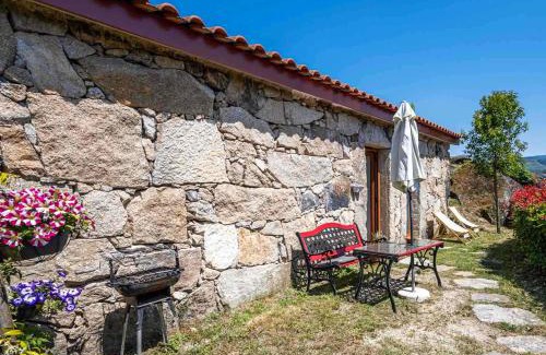 Mondim de Basto House | Charming house with mountain view in Vilar de Ferreiros