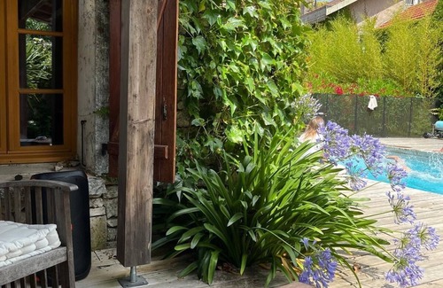 Croix Chapeau House | Charming house with swimming pool just outside La Rochelle