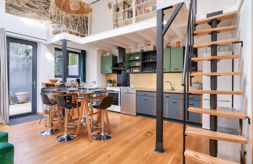 Saint-Donatien House | Charming house with flower garden in Nantes