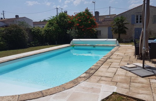 Andilly House | Charming house with pool near La Rochelle