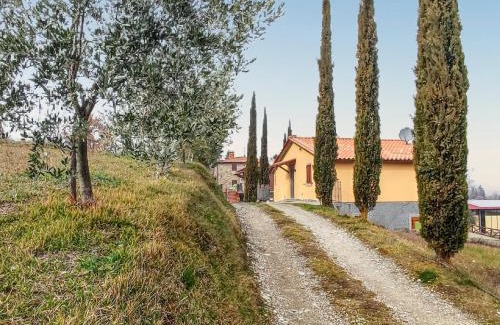 Caprese Michelangelo House | Charming house with shared pool in Caprese Michelangelo