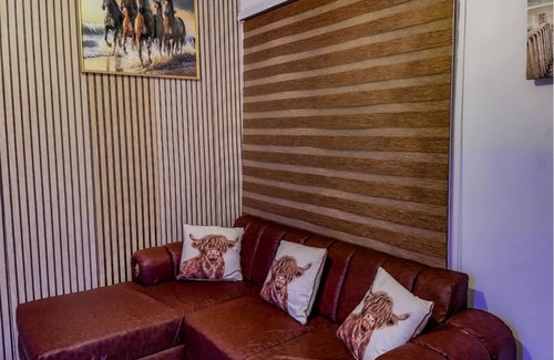 Barumbu Apartment | Charming Kinshasa Apartment in Gombe - Entire House for Rent