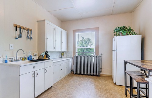 Altamont Apartment | Charming Klamath Falls Apt: Walk to Downtown!