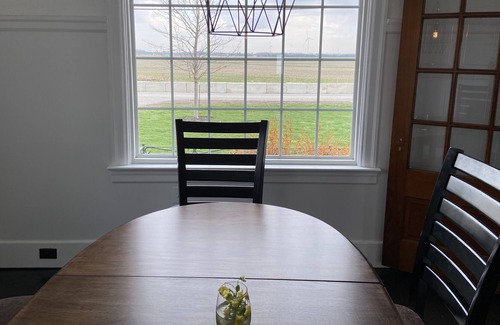 Harwich Cottage | Charming Lake Front Cottage