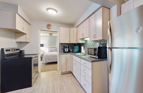 Scotts House | Charming Lakefront House with Stunning Views and Private Dock