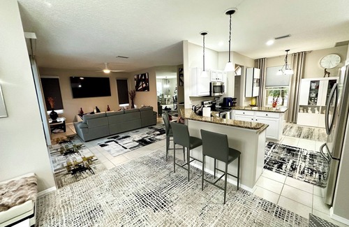 Woodmere Lakes House | Charming Lakeview Home, Heated Saltwater Pool, WiFi, AC, All Brand New Furniture