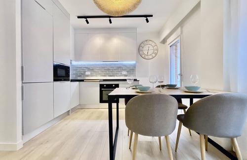 Embajadores Apartment | Charming Latina Village - Two-bedroom apartment