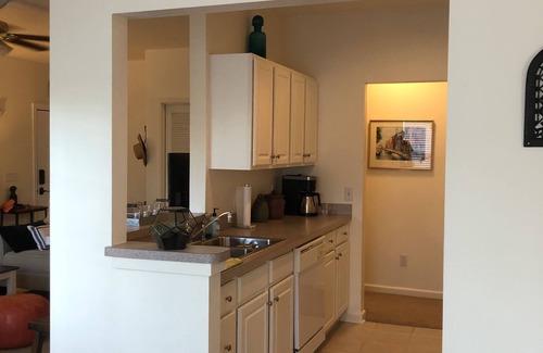 Lewes Condo | Charming Lewes Escape – Near Rehoboth And Lewes Beaches, Bike Trails & Parks!