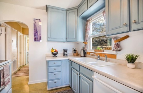 Liberty Wells Cottage | Charming Liberty Park Retreat, Close to Downtown