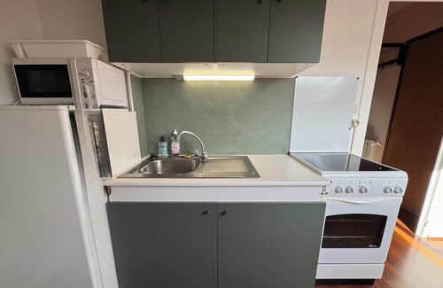 La Baule-Escoublac Apartment | Charming little T2 Lajarrige, La Baule Les Pins 50 m beach, at the foot of shops