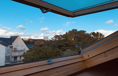 La Baule-Escoublac Apartment | Charming little T2 Lajarrige, La Baule Les Pins 50 m beach, at the foot of shops